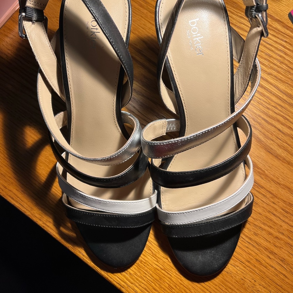 Butkier dress sandals
